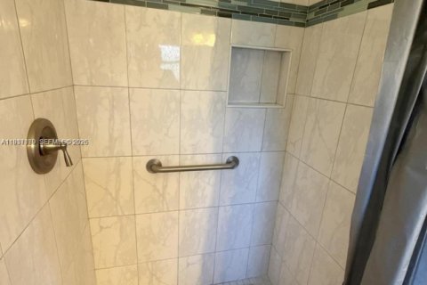 Villa ou maison à vendre à Delray Beach, Floride: 2 chambres, 93.65 m2 № 1995082 - photo 11