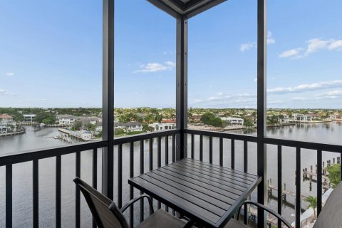 Condo in Highland Beach, Florida, 2 bedrooms  № 2380146 - photo 2
