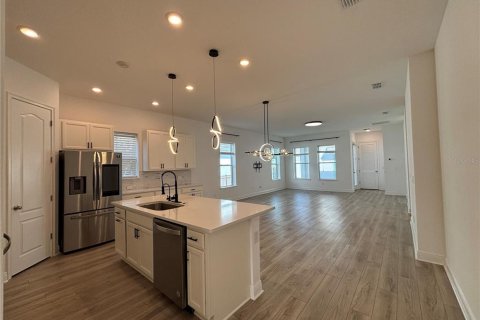 Villa ou maison à louer à Orlando, Floride: 4 chambres, 192.87 m2 № 2415336 - photo 11