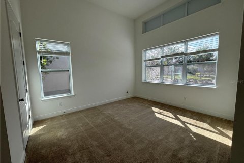 Villa ou maison à louer à Orlando, Floride: 4 chambres, 192.87 m2 № 2415336 - photo 5