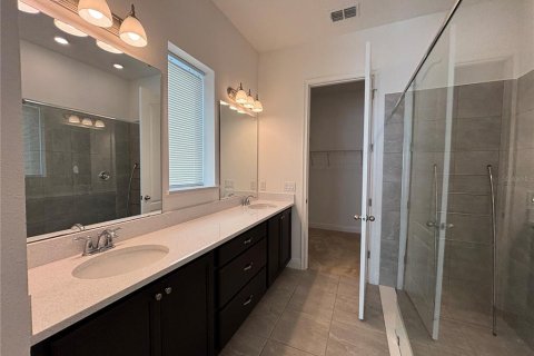 Villa ou maison à louer à Orlando, Floride: 4 chambres, 192.87 m2 № 2415336 - photo 18