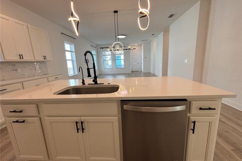 Villa ou maison à louer à Orlando, Floride: 4 chambres, 192.87 m2 № 2415336 - photo 14