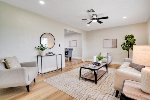 Casa en venta en Seminole, Florida, 3 dormitorios, 153.47 m2 № 1873931 - foto 5