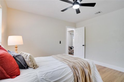 Casa en venta en Seminole, Florida, 3 dormitorios, 153.47 m2 № 1873931 - foto 25