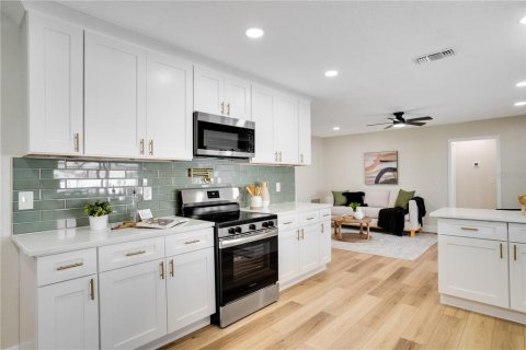 Casa en venta en Seminole, Florida, 3 dormitorios, 153.47 m2 № 1873931 - foto 15