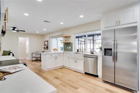 Casa en venta en Seminole, Florida, 3 dormitorios, 153.47 m2 № 1873931 - foto 16