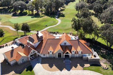 House in Ocala, Florida 4 bedrooms, 545.89 sq.m. № 2108243 - photo 2