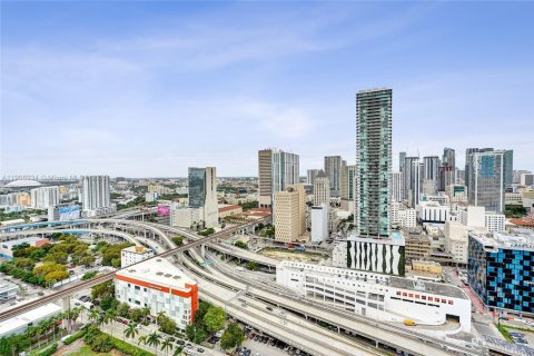 Copropriété à louer à Miami, Floride: 2 chambres, 95.69 m2 № 1964964 - photo 24