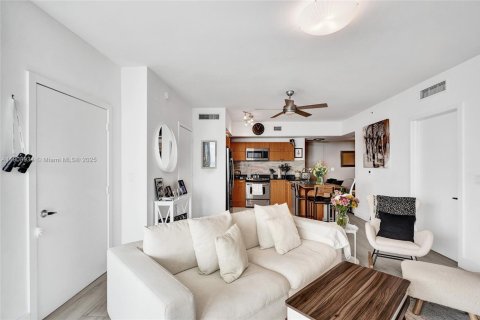 Copropriété à louer à Miami, Floride: 2 chambres, 95.69 m2 № 1964964 - photo 14