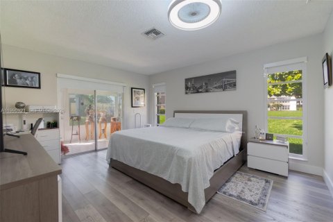 Casa en venta en Delray Beach, Florida, 2 dormitorios, 108.42 m2 № 2056626 - foto 3