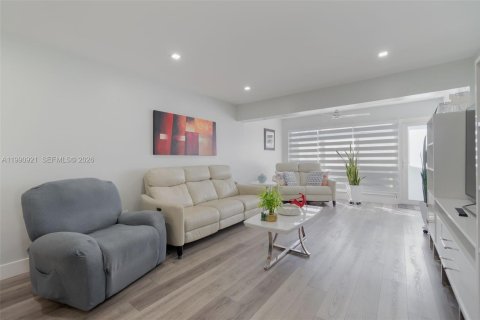 Casa en venta en Delray Beach, Florida, 2 dormitorios, 108.42 m2 № 2056626 - foto 14