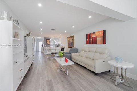 Casa en venta en Delray Beach, Florida, 2 dormitorios, 108.42 m2 № 2056626 - foto 17