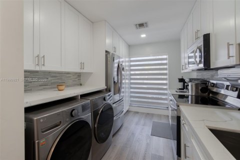 Casa en venta en Delray Beach, Florida, 2 dormitorios, 108.42 m2 № 2056626 - foto 10