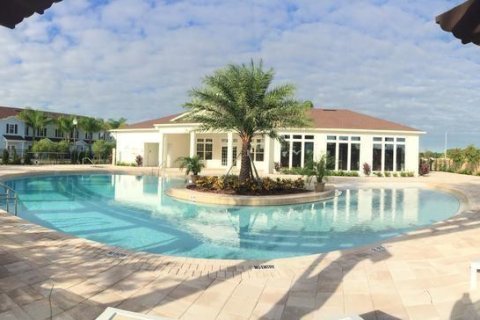 Adosado en venta en Kissimmee, Florida, 4 dormitorios, 157.38 m2 № 1915306 - foto 18
