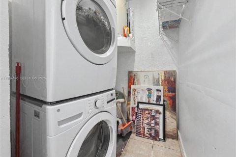 Купить виллу или дом в Майами, Флорида 4 спальни, 166.3м2, № 2048721 - фото 24