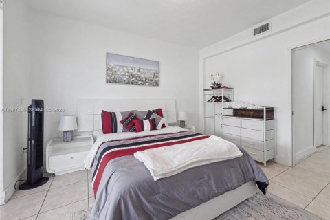 Купить виллу или дом в Майами, Флорида 4 спальни, 166.3м2, № 2048721 - фото 7