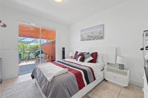 Купить виллу или дом в Майами, Флорида 4 спальни, 166.3м2, № 2048721 - фото 5