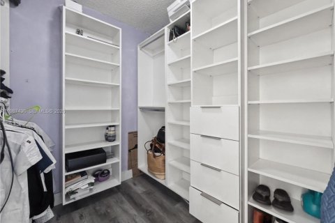 Купить виллу или дом в Майами, Флорида 4 спальни, 166.3м2, № 2048721 - фото 14