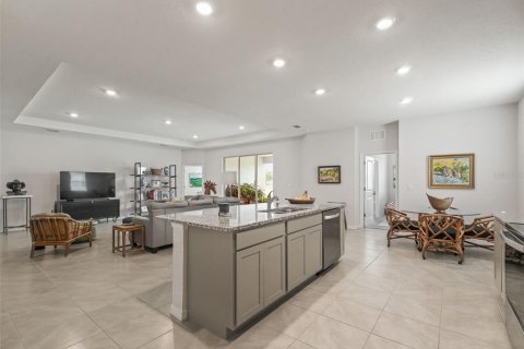 Casa en alquiler en Ocala, Florida, 4 dormitorios, 217.86 m2 № 1906114 - foto 11