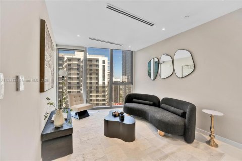 Condominio en alquiler en Miami, Florida, 3 dormitorios, 285.95 m2 № 1863180 - foto 25