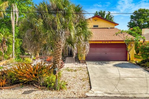 House in Sarasota, Florida 3 bedrooms, 167.22 sq.m. № 2097059 - photo 7