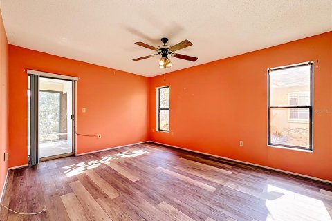House in Sarasota, Florida 3 bedrooms, 167.22 sq.m. № 2097059 - photo 26