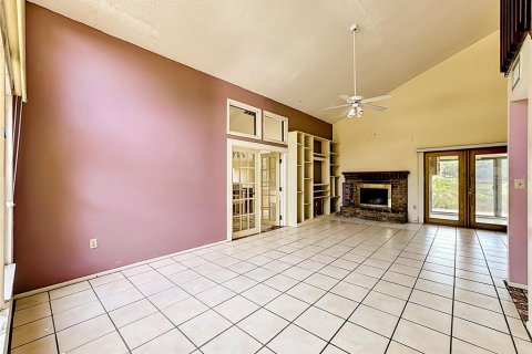 House in Sarasota, Florida 3 bedrooms, 167.22 sq.m. № 2097059 - photo 11