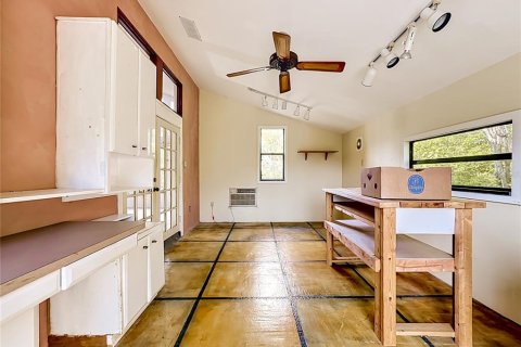 House in Sarasota, Florida 3 bedrooms, 167.22 sq.m. № 2097059 - photo 23