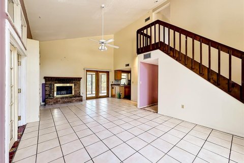 House in Sarasota, Florida 3 bedrooms, 167.22 sq.m. № 2097059 - photo 12