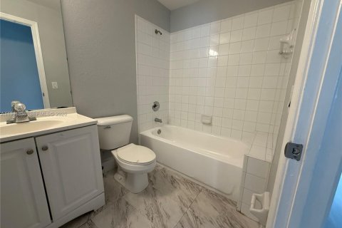 Condo in Homestead, Florida, 3 bedrooms  № 2052535 - photo 11