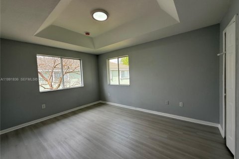 Condo in Homestead, Florida, 3 bedrooms  № 2052535 - photo 12