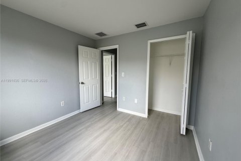 Condo in Homestead, Florida, 3 bedrooms  № 2052535 - photo 16