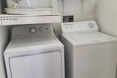 Купить кондоминиум в Олдсмар, Флорида 4 комнаты, 85.01м2, № 2147433 - фото 19