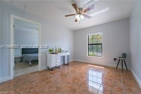 Casa en venta en Moore Haven, Florida, 4 dormitorios № 2057915 - foto 23