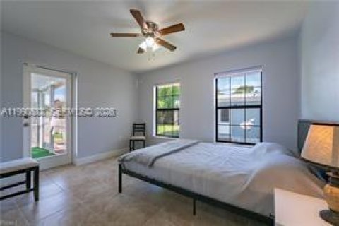 Casa en venta en Moore Haven, Florida, 4 dormitorios № 2057915 - foto 20