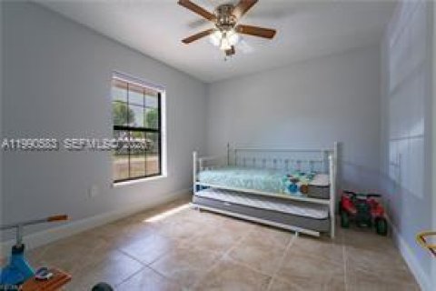 Casa en venta en Moore Haven, Florida, 4 dormitorios № 2057915 - foto 28