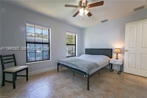 Casa en venta en Moore Haven, Florida, 4 dormitorios № 2057915 - foto 24