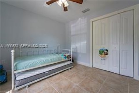 Casa en venta en Moore Haven, Florida, 4 dormitorios № 2057915 - foto 29