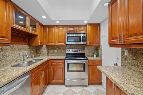 Condominio en venta en Miami Beach, Florida, 2 dormitorios, 101.91 m2 № 1889388 - foto 14