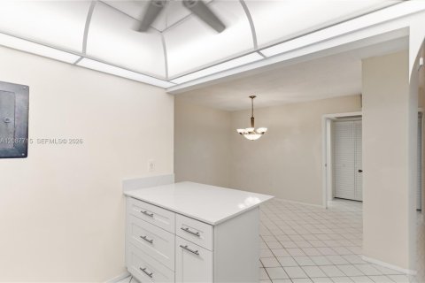 Copropriété à louer à Plantation, Floride: 1 chambre, 89.19 m2 № 2363841 - photo 8