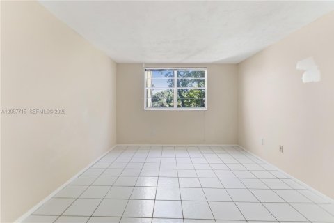 Copropriété à louer à Plantation, Floride: 1 chambre, 89.19 m2 № 2363841 - photo 17