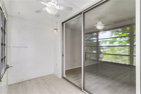 Copropriété à louer à Plantation, Floride: 1 chambre, 89.19 m2 № 2363841 - photo 21