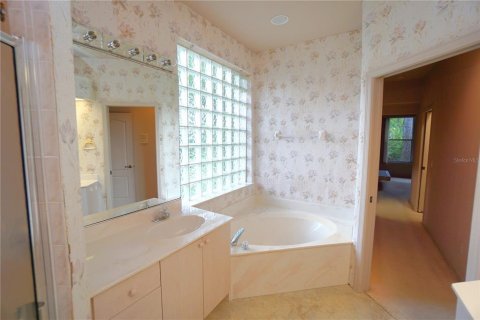 Villa ou maison à vendre à Punta Gorda, Floride: 2 chambres, 162.86 m2 № 2422675 - photo 29