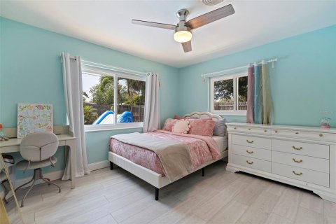 Villa ou maison à vendre à Saint Petersburg, Floride: 4 chambres, 162.76 m2 № 1875980 - photo 26