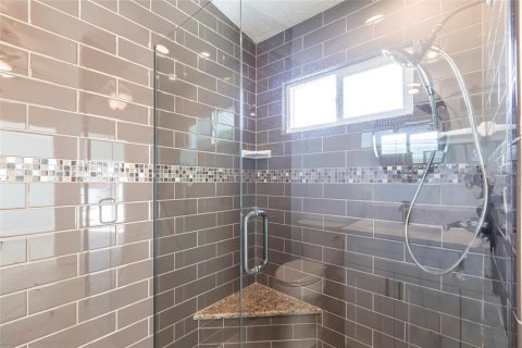 Villa ou maison à vendre à Holmes Beach, Floride: 3 chambres, 147.06 m2 № 1723077 - photo 12