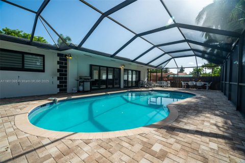 Снять в аренду виллу или дом в Холливуд, Флорида 8 спален, 355.35м2, № 1951695 - фото 8