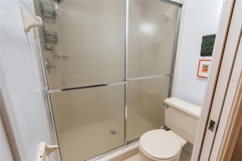 Casa en venta en Avon Park, Florida, 4 dormitorios, 280.01 m2 № 1882756 - foto 28