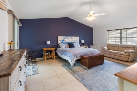 Casa en venta en Avon Park, Florida, 4 dormitorios, 280.01 m2 № 1882756 - foto 18