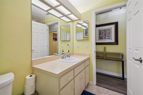 House in Spring Hill, Florida 3 bedrooms, 213.68 sq.m. № 2105727 - photo 23