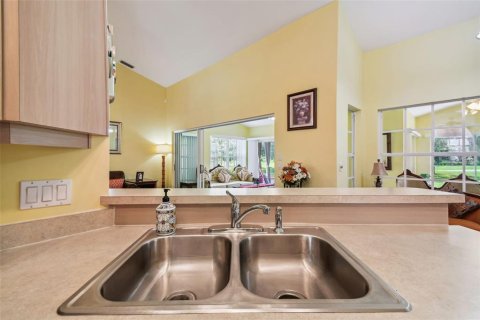 House in Spring Hill, Florida 3 bedrooms, 213.68 sq.m. № 2105727 - photo 16